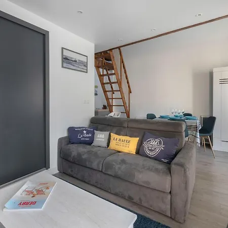 Pour 4 - 300m De La De *